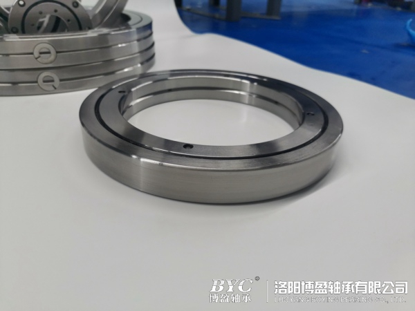 1628817896667139.jpg 精密交叉滾子軸承生產廠家.jpg